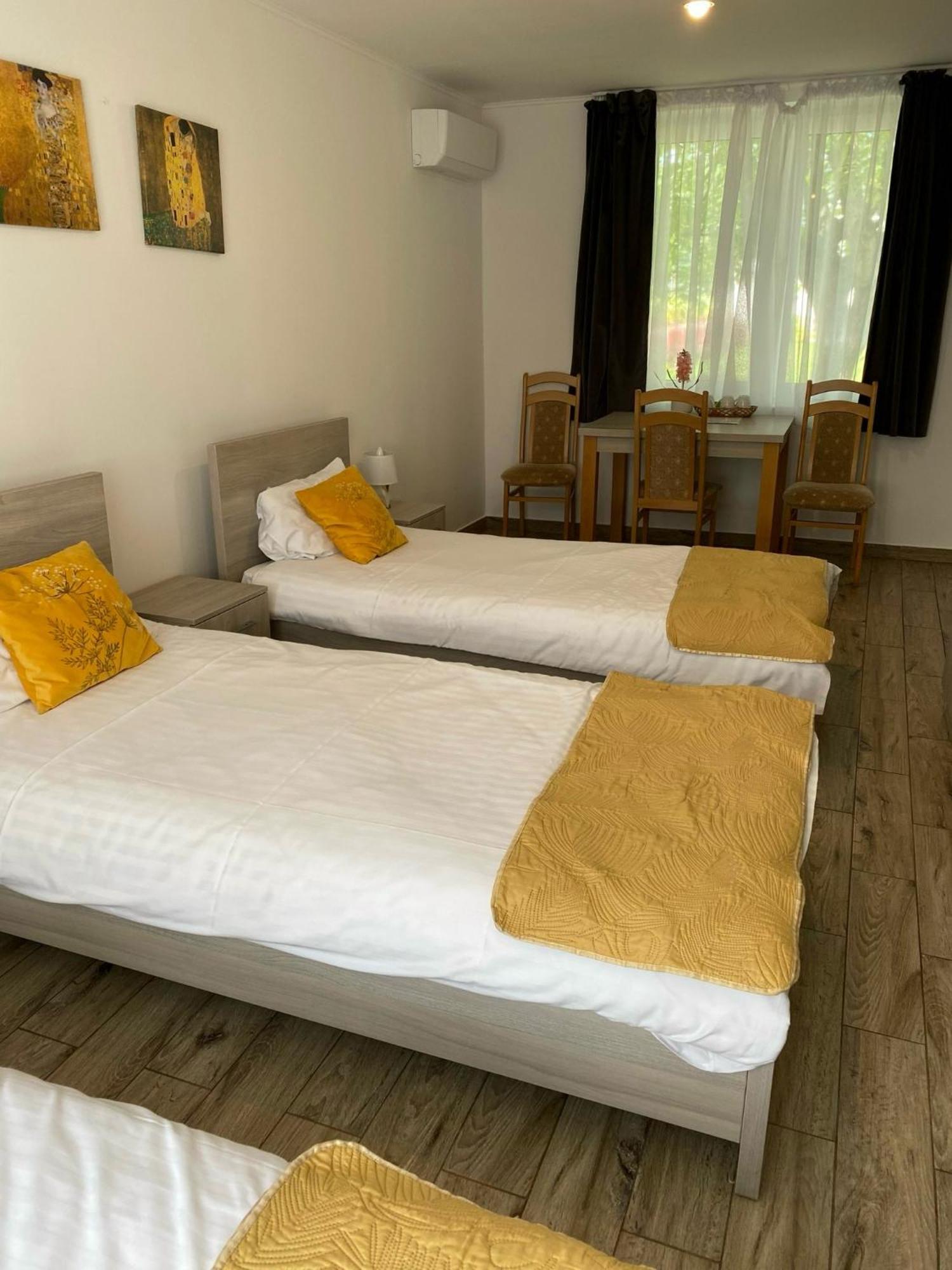 Apartamenty Wakacyjna Wioska Ngo 20M Od Suntago Mszczonów Εξωτερικό φωτογραφία